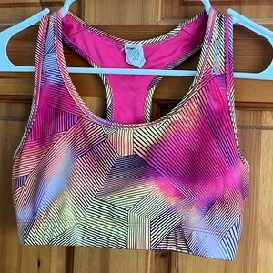 Reversible sports bra
